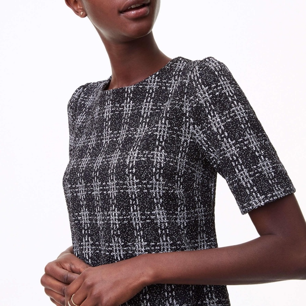 🎀NWT🎀 LOFT Plaid Boucle Flounce Dress - Picture 3 of 3